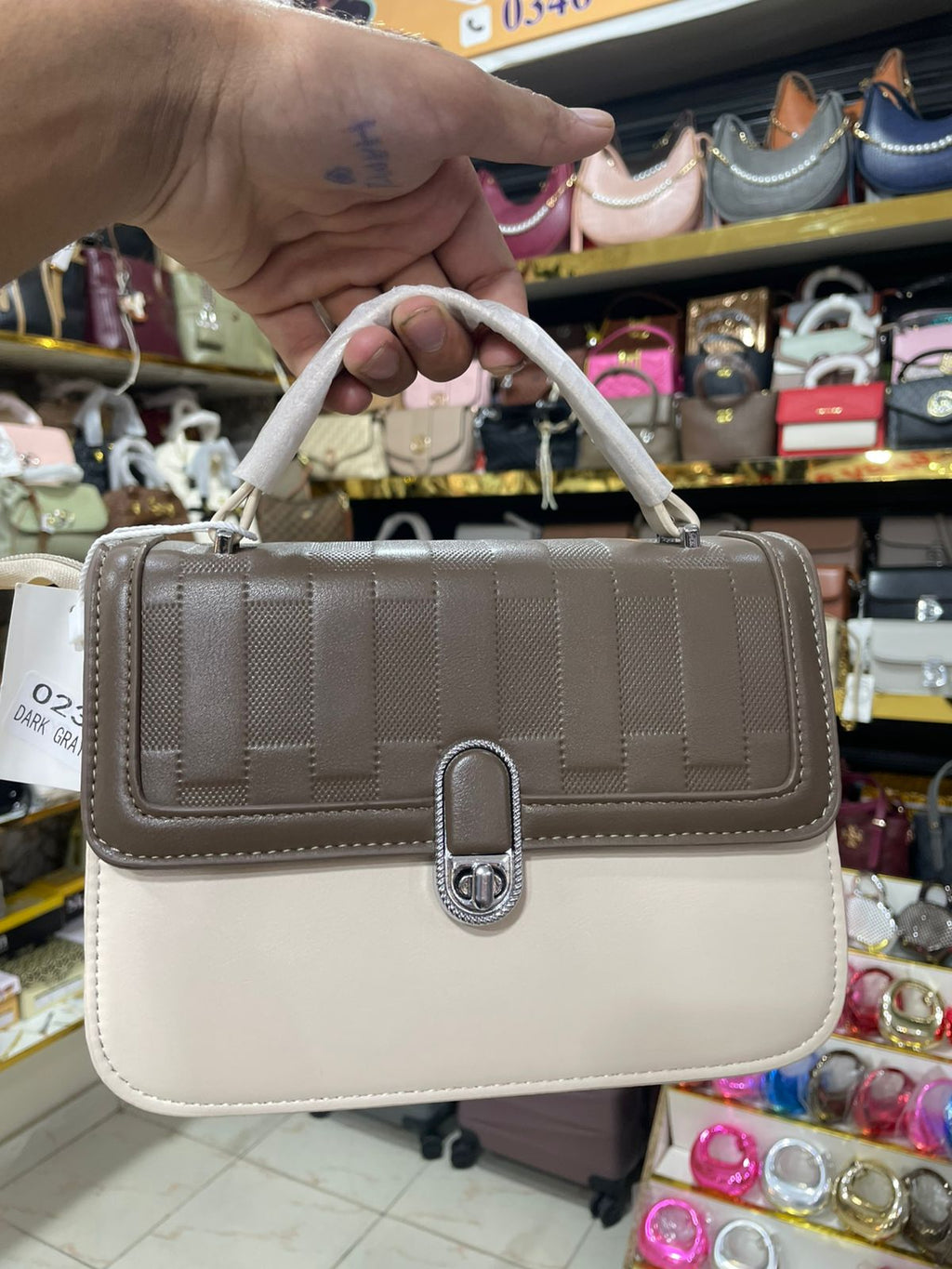 Sophisticated Two-Tone Flap Handbag for Women in Pakistan | Bagzar