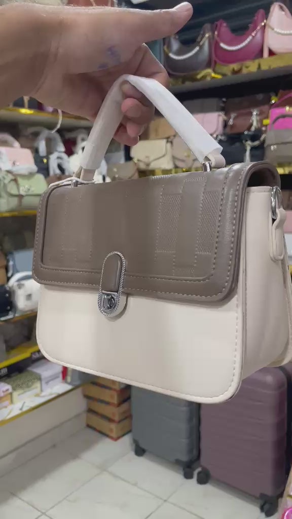 Sophisticated Two-Tone Flap Handbag for Women in Pakistan | Bagzar